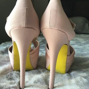 yellow bottom heels